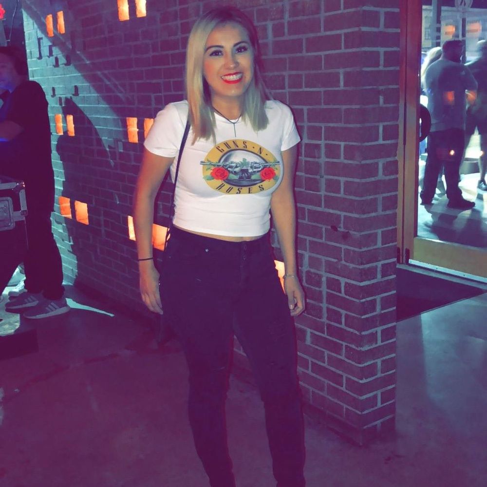 Meet your Posher, Esther